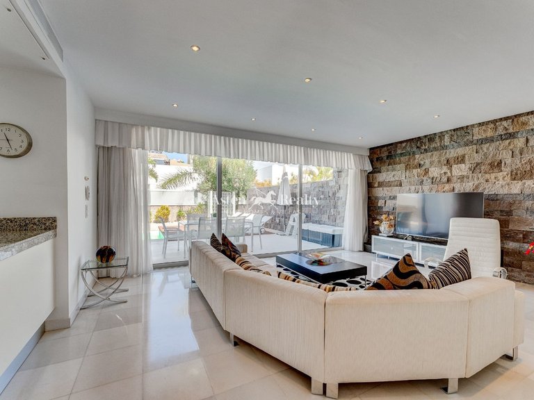 Villa for Sale in Playa Del Duque, Tenerife 17