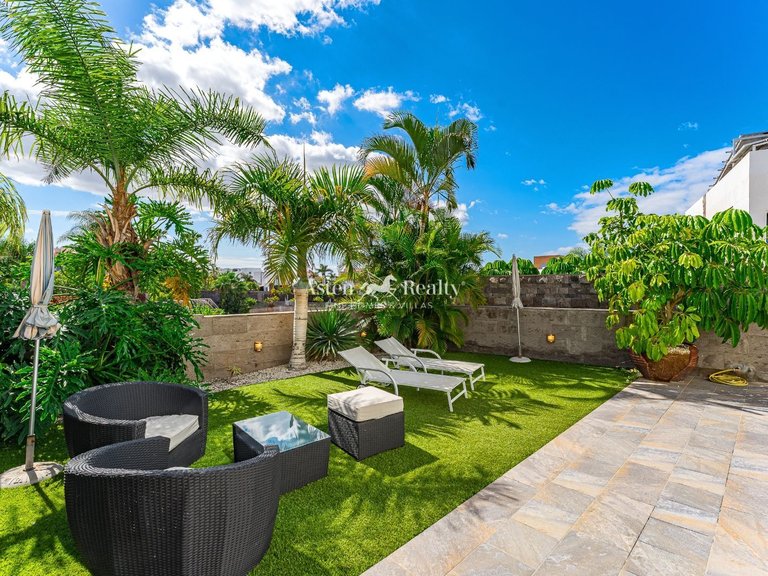 Villa for Sale in Playa Del Duque, Tenerife 31
