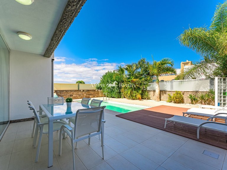 Villa for Sale in Playa Del Duque, Tenerife 10