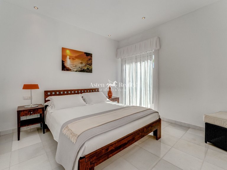 Villa for Sale in Playa Del Duque, Tenerife 23