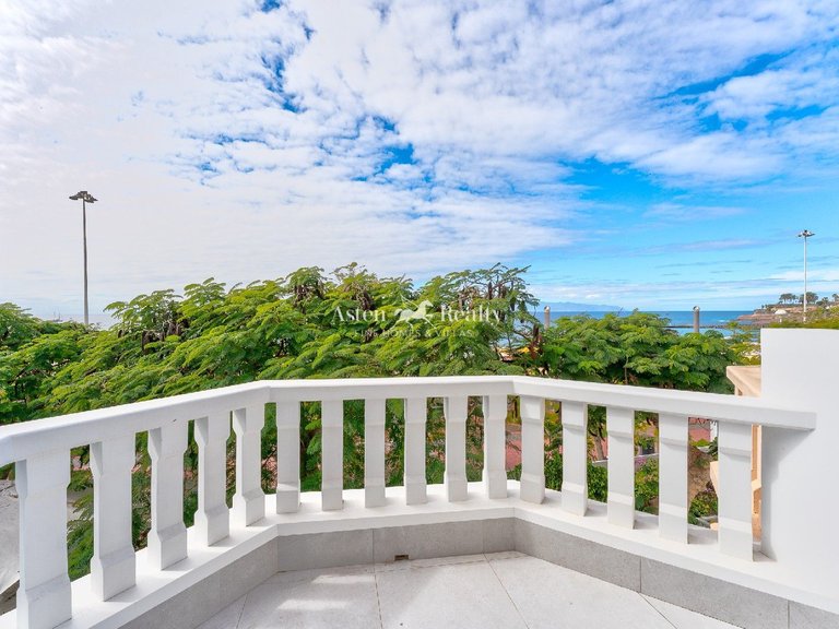 Town House for Sale in Torviscas Bajo, Tenerife 1