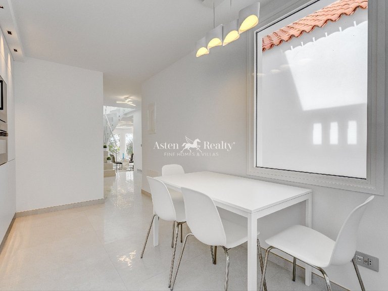 Town House for Sale in Torviscas Bajo, Tenerife 19