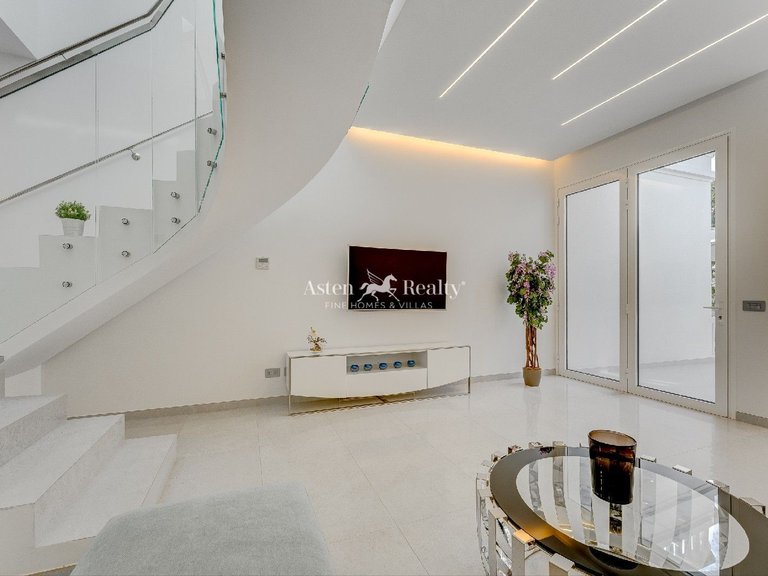 Town House for Sale in Torviscas Bajo, Tenerife 5