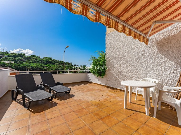 Apartment for Sale in San Eugenio Alto, Tenerife 1