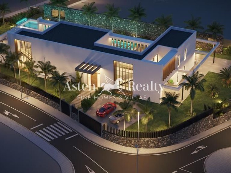 Villa for Sale in La Caleta, Tenerife 7