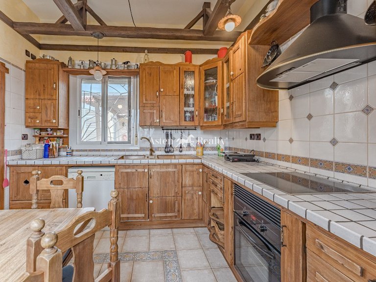 Villa for Sale in Las Galletas, Tenerife 7