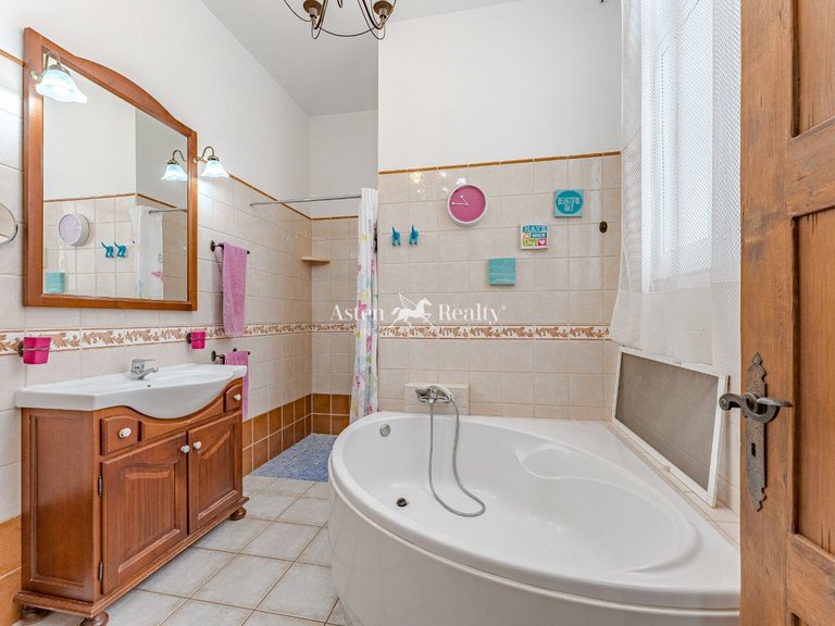 Villa for Sale in Las Galletas, Tenerife 15