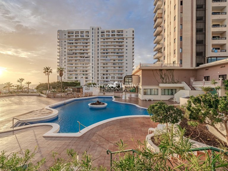 Apartment for Sale in Playa Paraíso, Tenerife 14