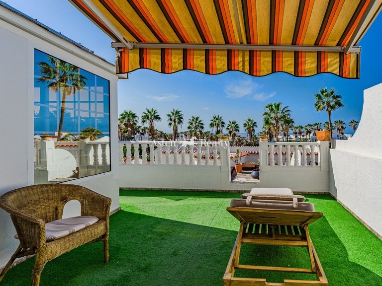 Villa for Sale in San Eugenio Alto, Tenerife 1