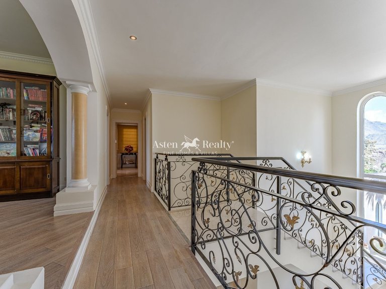 Villa for Sale in La Caleta, Tenerife 22