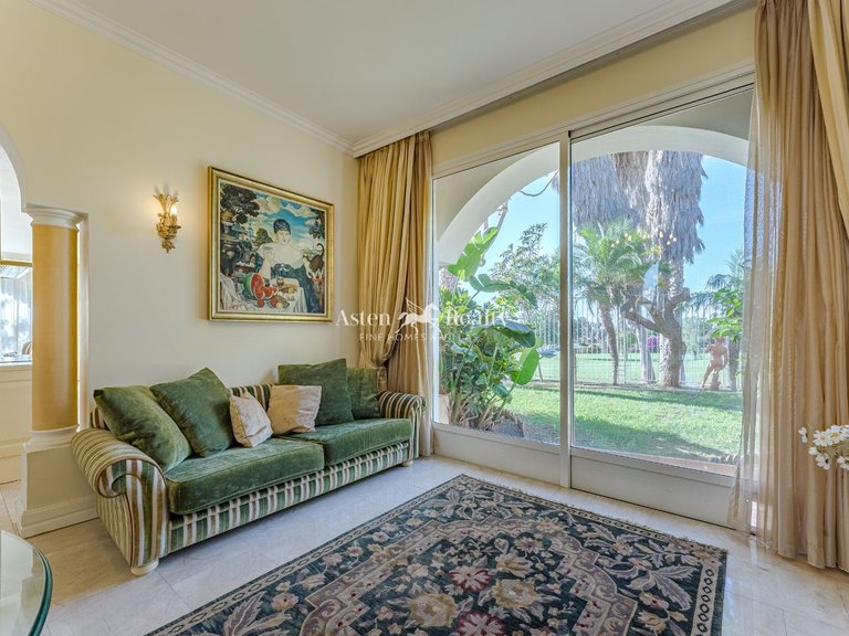 Villa for Sale in La Caleta, Tenerife 18