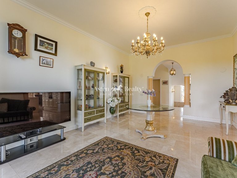 Villa for Sale in La Caleta, Tenerife 20