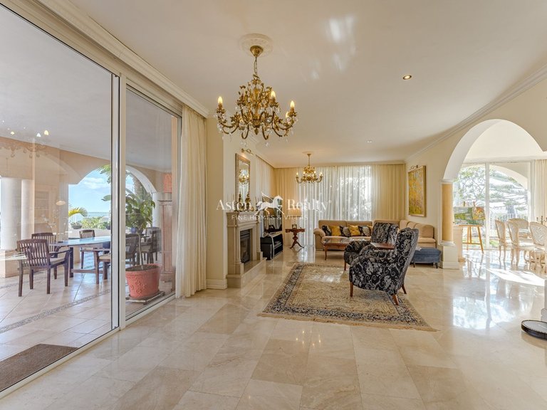 Villa for Sale in La Caleta, Tenerife 9