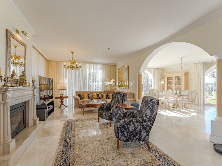 Villa for Sale in La Caleta, Tenerife 6