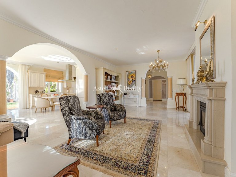 Villa for Sale in La Caleta, Tenerife 7