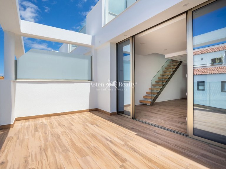 Town House for Sale in Puerto De Santiago, Tenerife 2