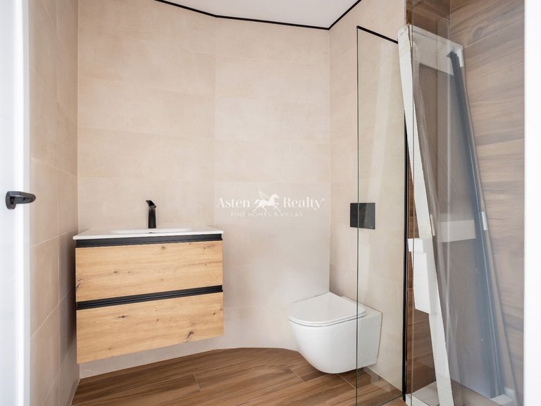 Town House for Sale in Puerto De Santiago, Tenerife 10