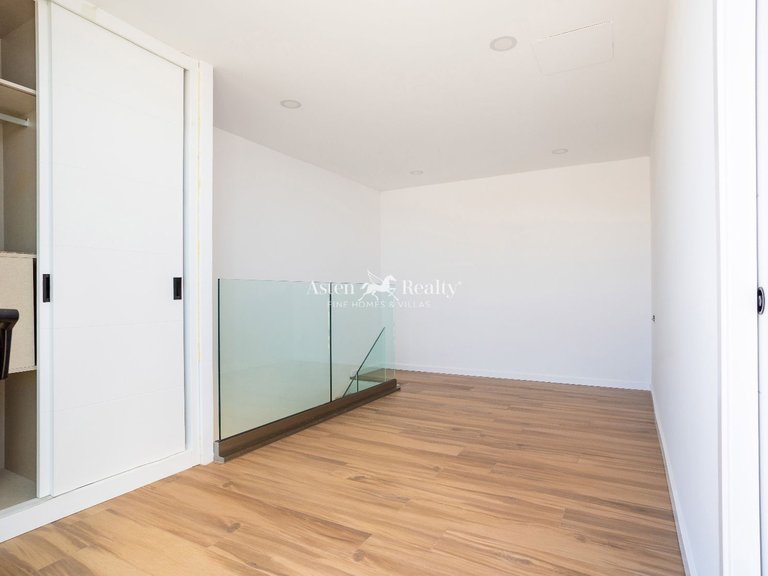 Town House for Sale in Puerto De Santiago, Tenerife 12
