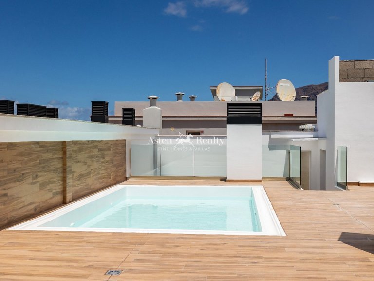 Town House for Sale in Puerto De Santiago, Tenerife 16