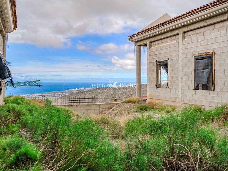 Villa for Sale in Torviscas Alto, Tenerife 10