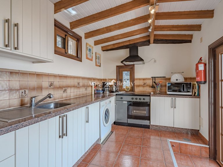 Villa for Sale in Adeje, Tenerife 18