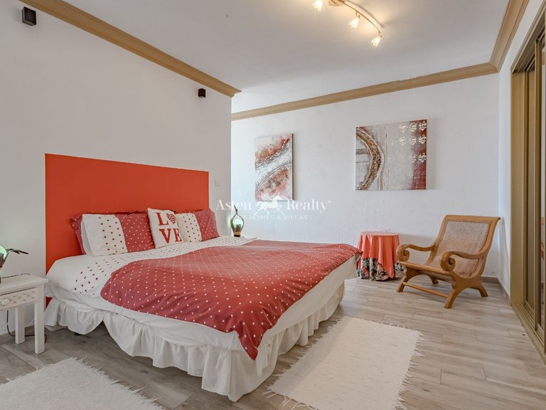 Villa for Sale in Adeje, Tenerife 26