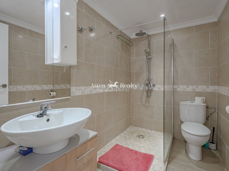 Villa for Sale in Adeje, Tenerife 28