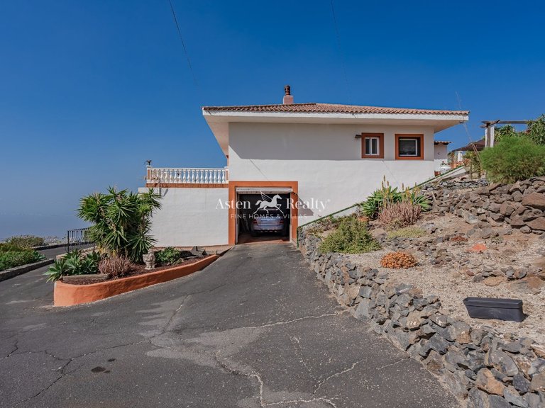 Villa for Sale in Adeje, Tenerife 33