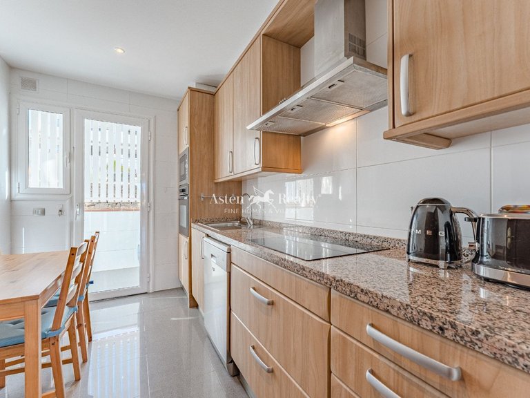 Apartment for Sale in Puerto De Santiago, Tenerife 12