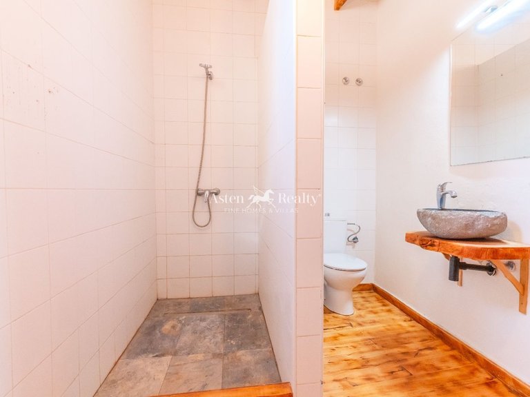 Villa for Sale in Guia De Isora, Tenerife 32