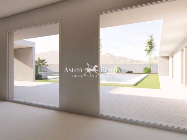 Villa for Sale in Golf Del Sur, Tenerife 7