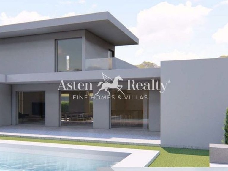 Villa for Sale in Golf Del Sur, Tenerife 8