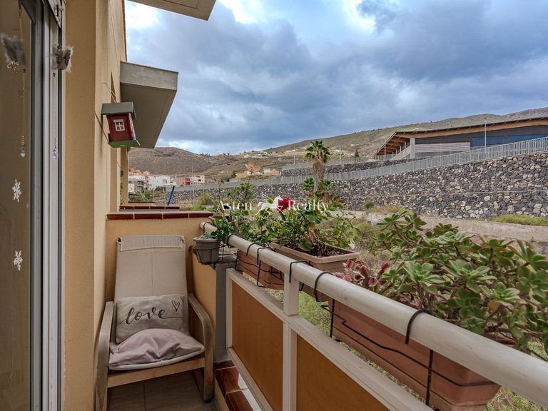 Apartment for Sale in Valle De San Lorenzo, Tenerife 2