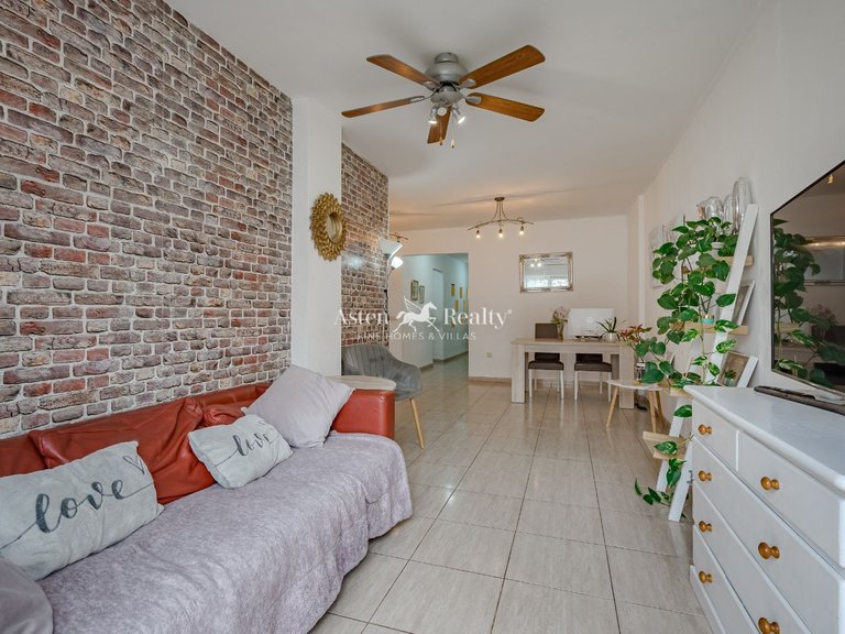 Apartment for Sale in Valle De San Lorenzo, Tenerife 3