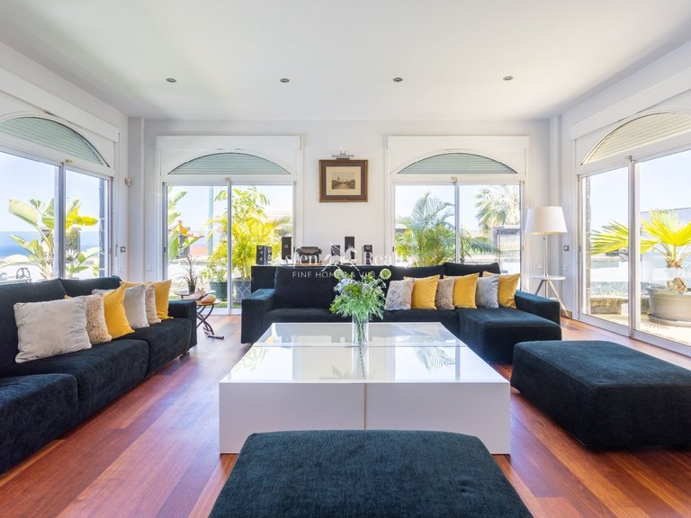 Villa for Sale in Puerto De La Cruz, Tenerife 7