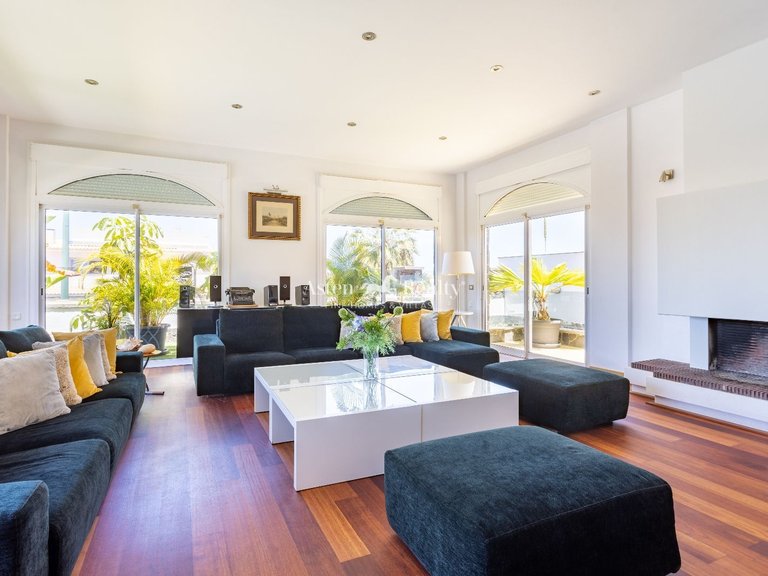 Villa for Sale in Puerto De La Cruz, Tenerife 8