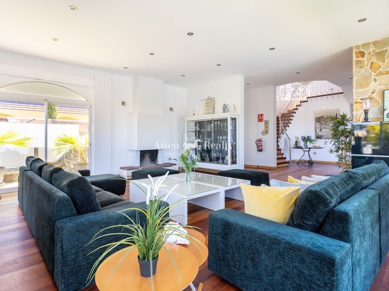 Villa for Sale in Puerto De La Cruz, Tenerife 11