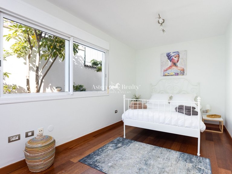 Villa for Sale in Puerto De La Cruz, Tenerife 20