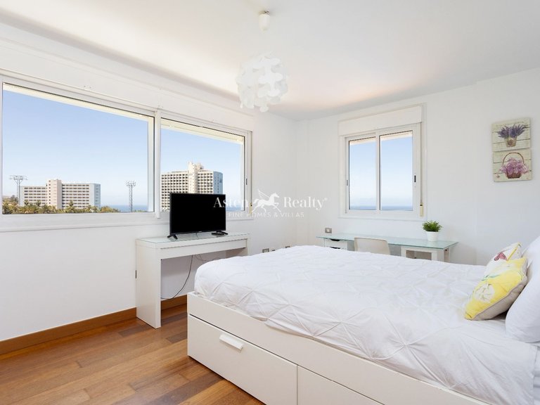 Villa for Sale in Puerto De La Cruz, Tenerife 35
