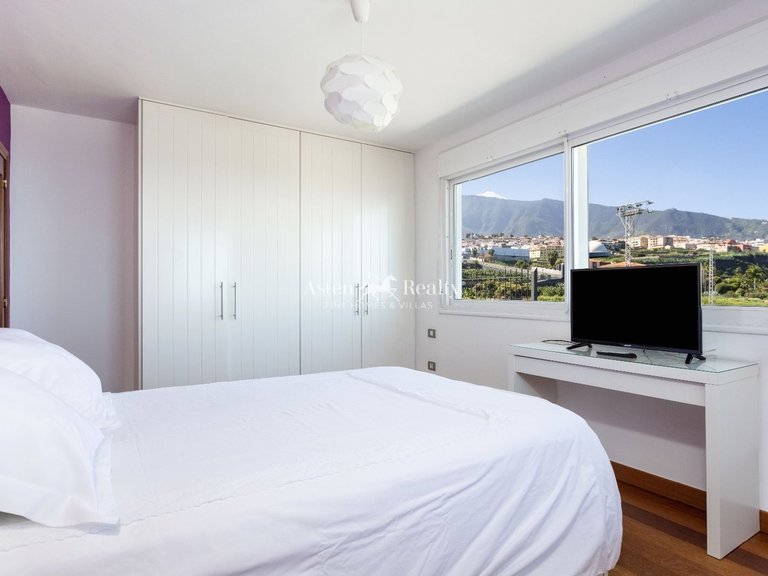 Villa for Sale in Puerto De La Cruz, Tenerife 36