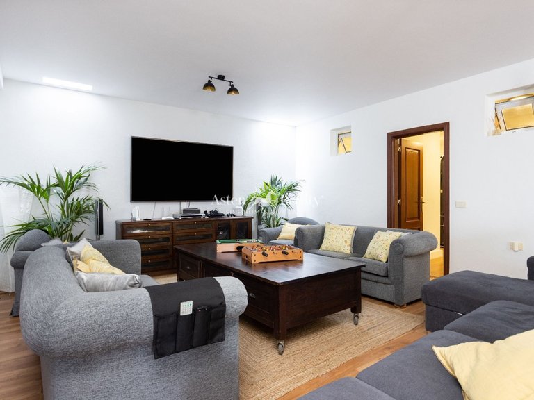 Villa for Sale in Puerto De La Cruz, Tenerife 48
