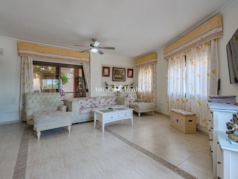 Town House for Sale in Adeje, Tenerife 1