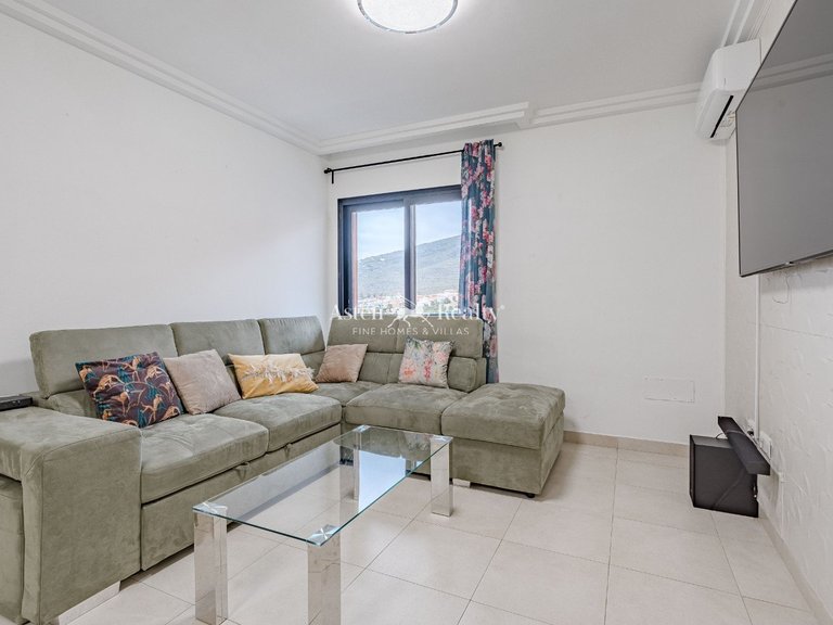 Penthouse for Sale in Adeje, Tenerife 8