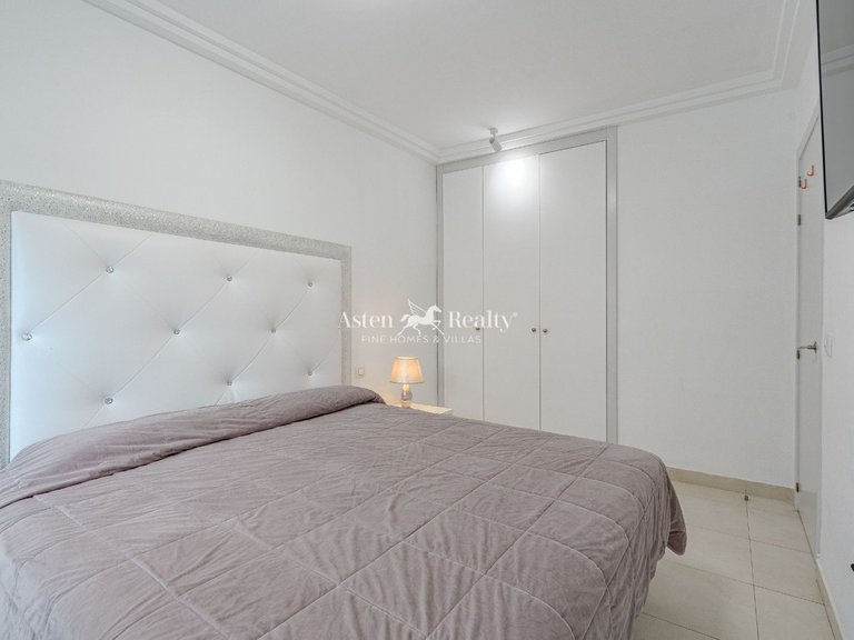 Penthouse for Sale in Adeje, Tenerife 17