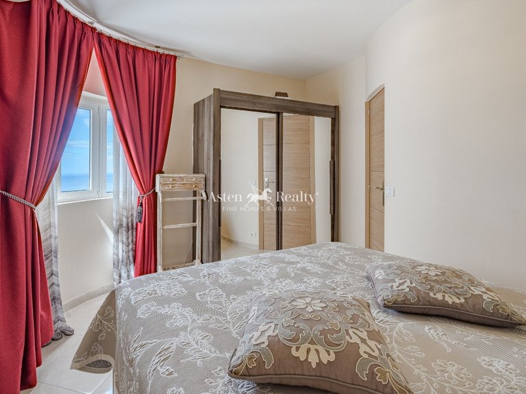 Villa for Sale in Torviscas Alto, Tenerife 12