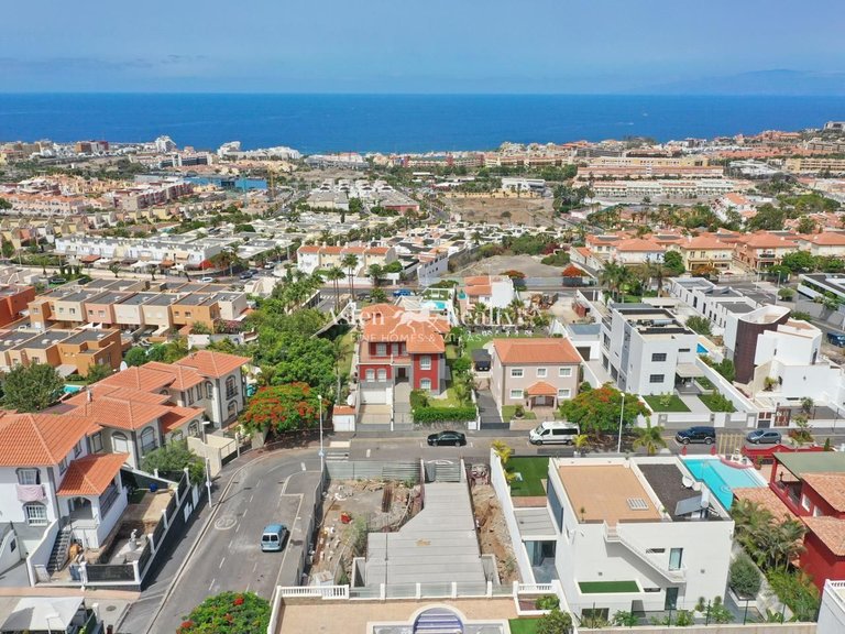 Villa for Sale in Torviscas Alto, Tenerife 40