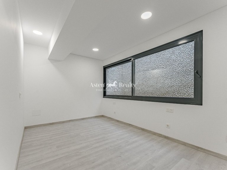 Villa for Sale in Torviscas Alto, Tenerife 32