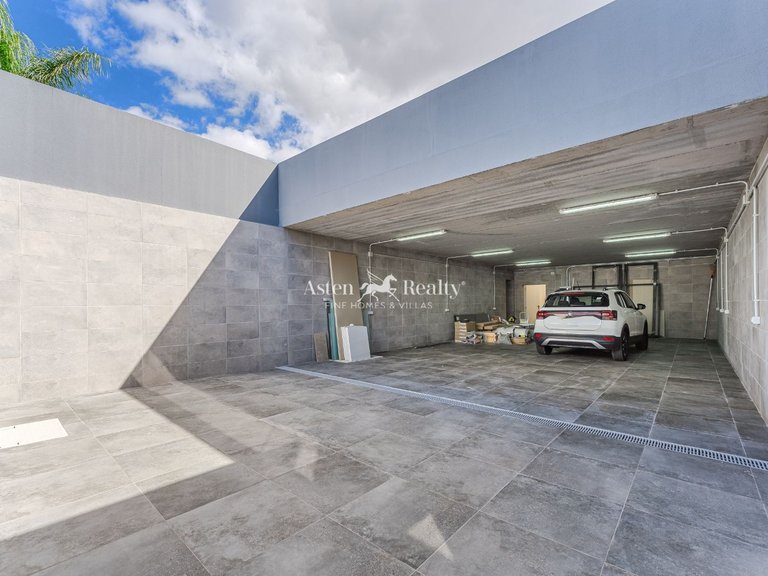 Villa for Sale in Torviscas Alto, Tenerife 35