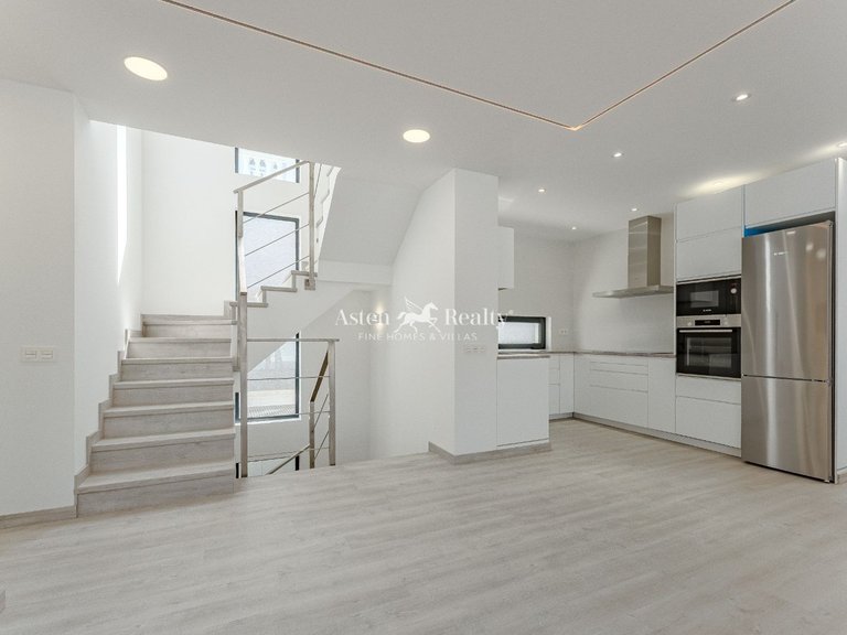 Villa for Sale in Torviscas Alto, Tenerife 11