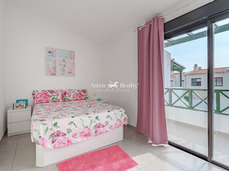 Town House for Sale in Puerto De Santiago, Tenerife 13